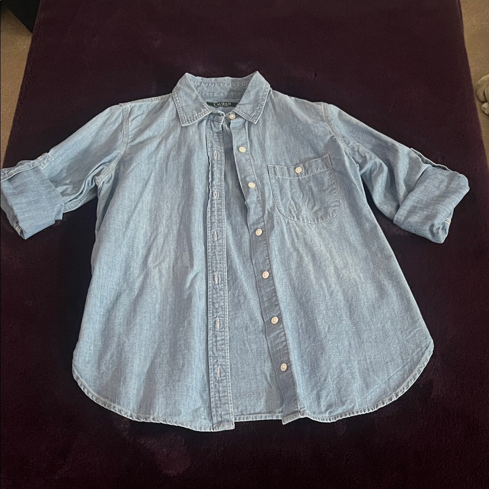 Ralph Lauren Light Blue Denim Button-Down Shirt size small 100% cotton